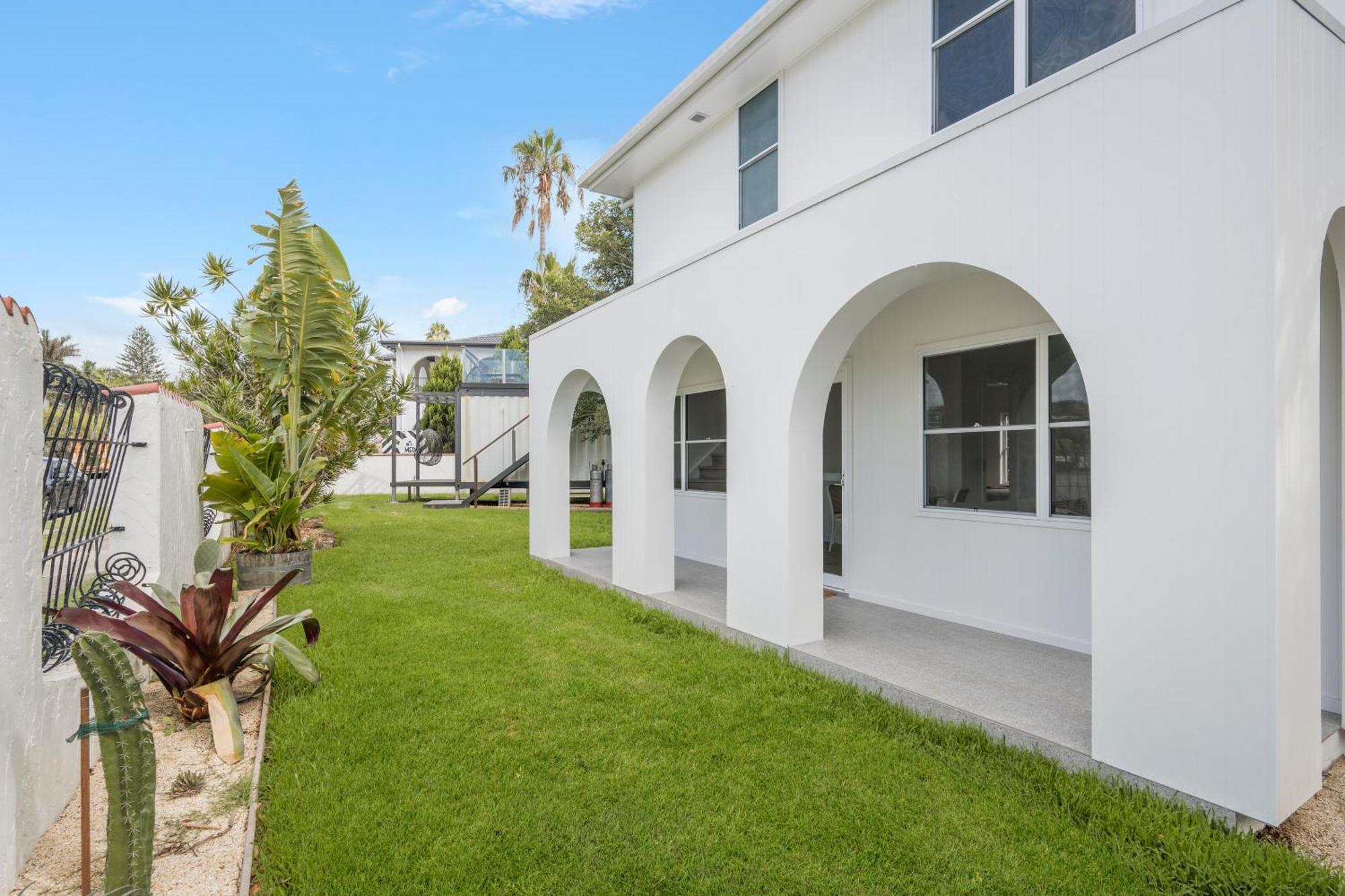 The Med Crescent Head Motel Bagian luar foto