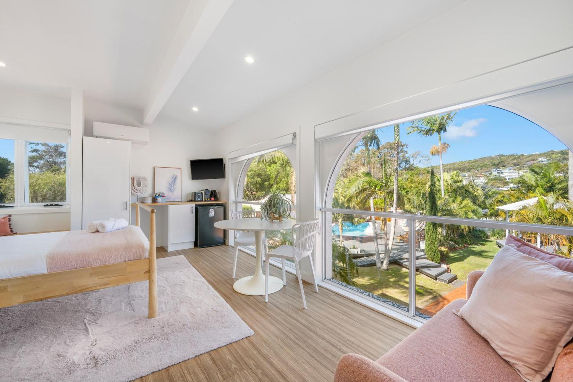 The Med Crescent Head Motel Bagian luar foto